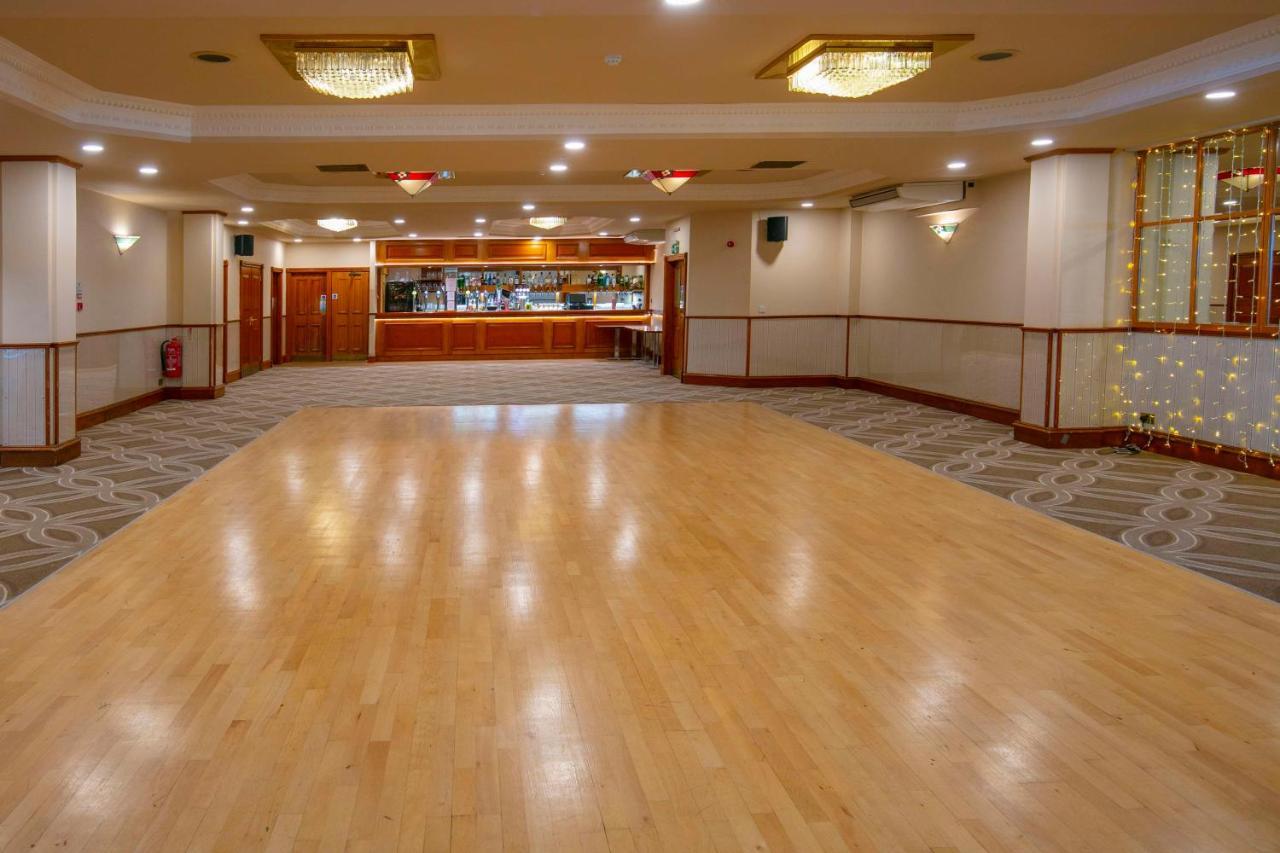 Woodlands Hotel, BW Signature Collection دندي المظهر الخارجي الصورة